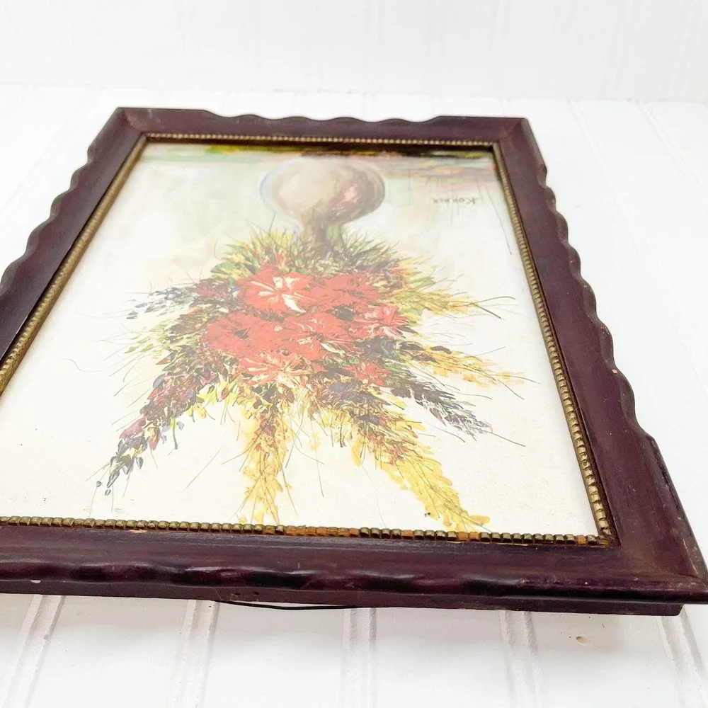 Vintage Floral Print in Wooden Frame - Korber Painting‎
